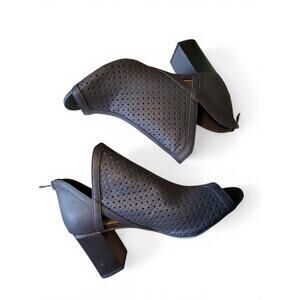 a.n.a black open toe caged faux leather heels women's size 9.5